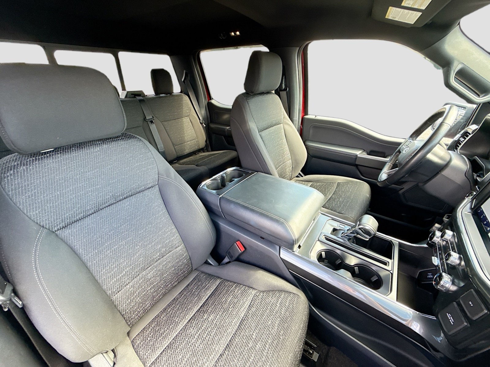 2022 Ford F-150 XLT photo 26