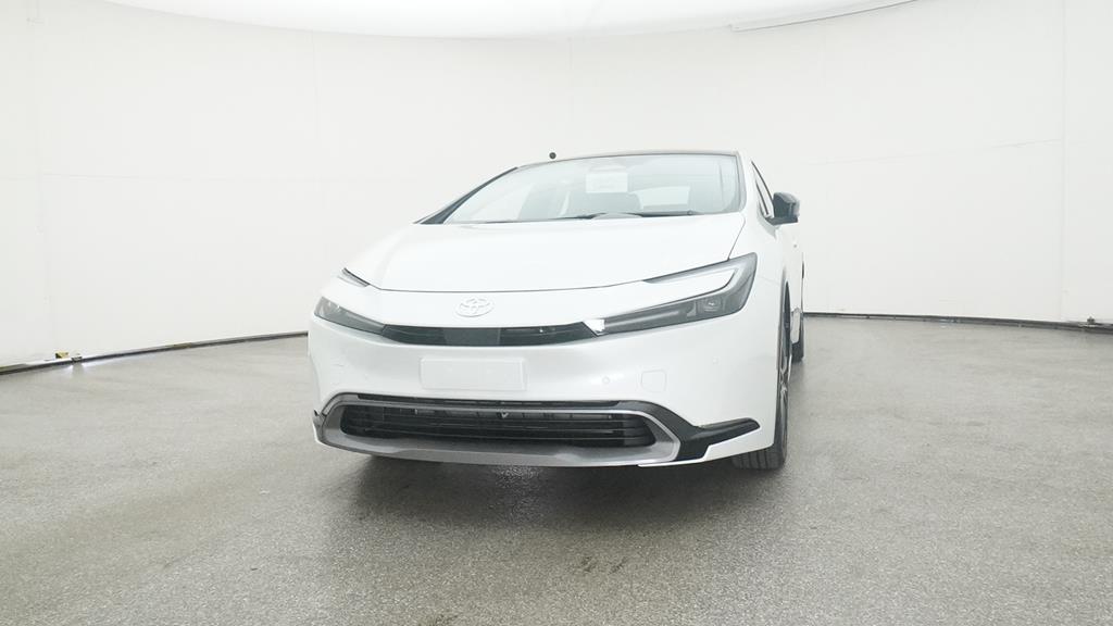 2025 Toyota Prius XLE photo 4