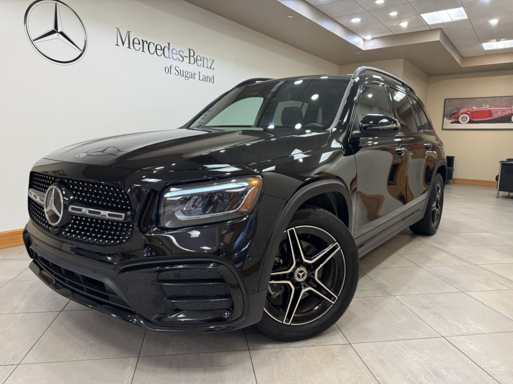 2024 Mercedes-Benz GLB Base's photo