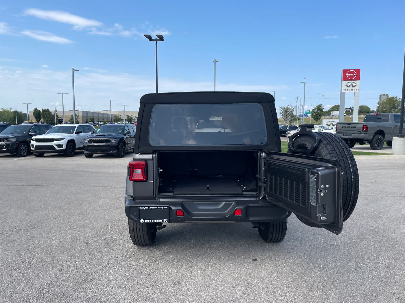 2024 Jeep Wrangler Sport S photo 11