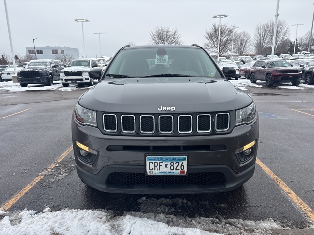Used 2019 Jeep Compass Latitude with VIN 3C4NJDBB5KT599086 for sale in Shakopee, Minnesota