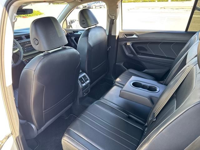 2022 Volkswagen Tiguan SE photo 21
