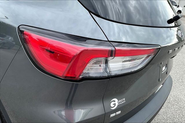2022 Ford Escape SE photo 28