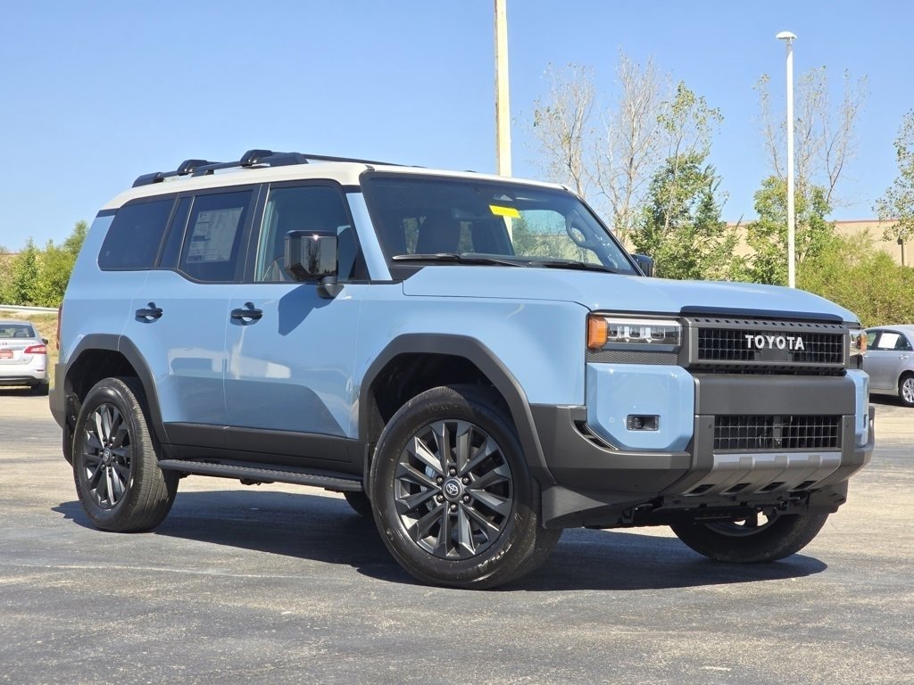 2025 Toyota Land Cruiser Premium photo 2