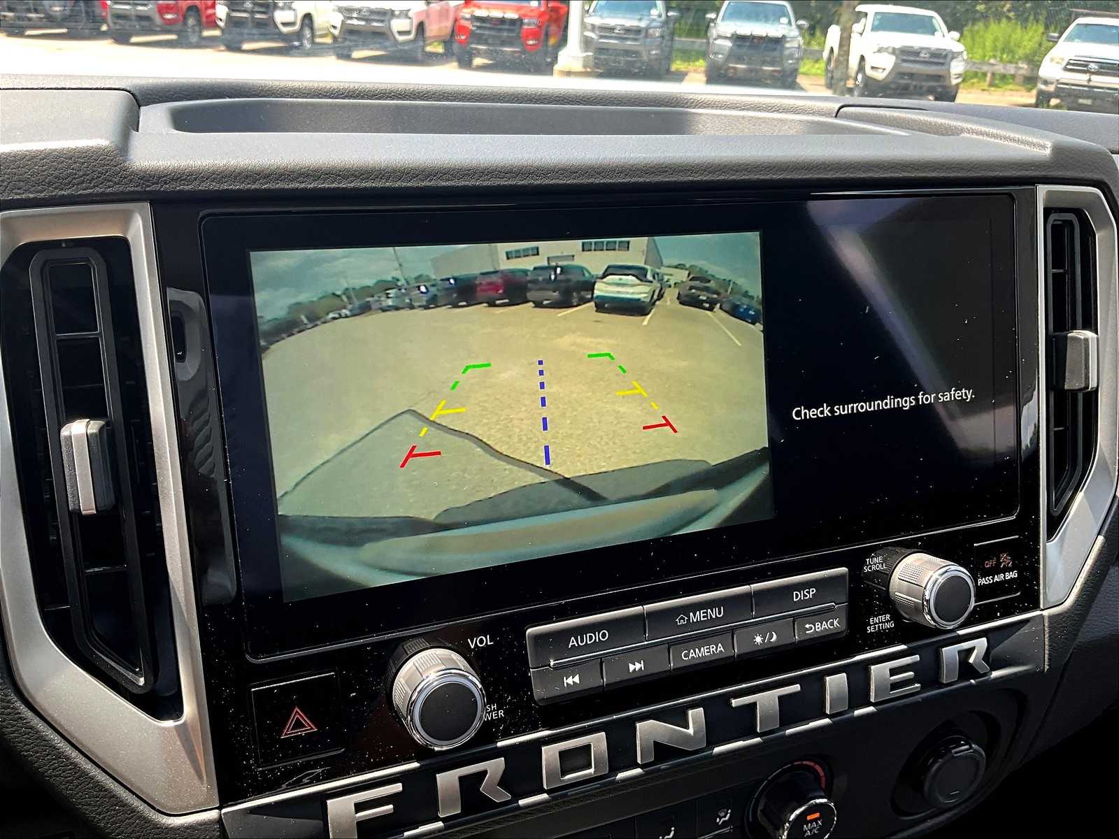 2025 Nissan Frontier SV photo 19