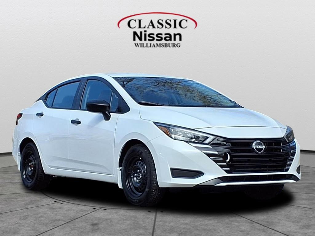 2025 Nissan Versa Sedan S's photo
