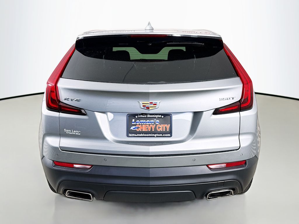 2023 Cadillac XT4 Luxury photo 4