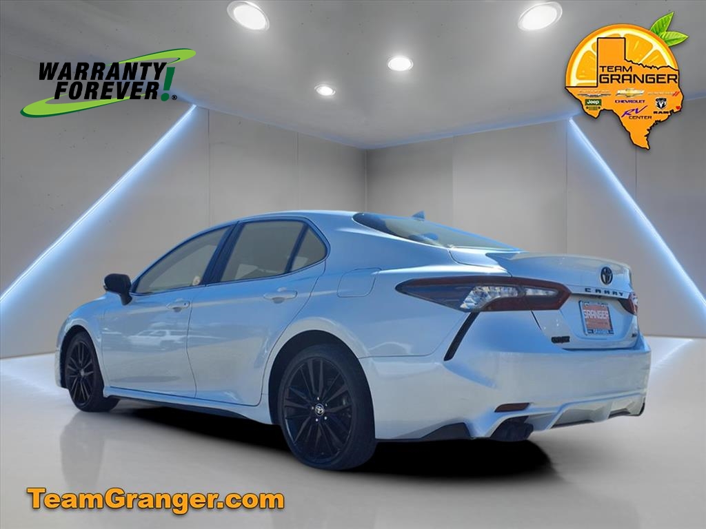 2021 Toyota Camry XSE photo 4