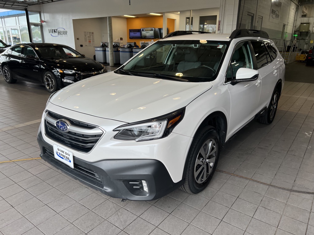 2020 Subaru Outback Premium photo 3