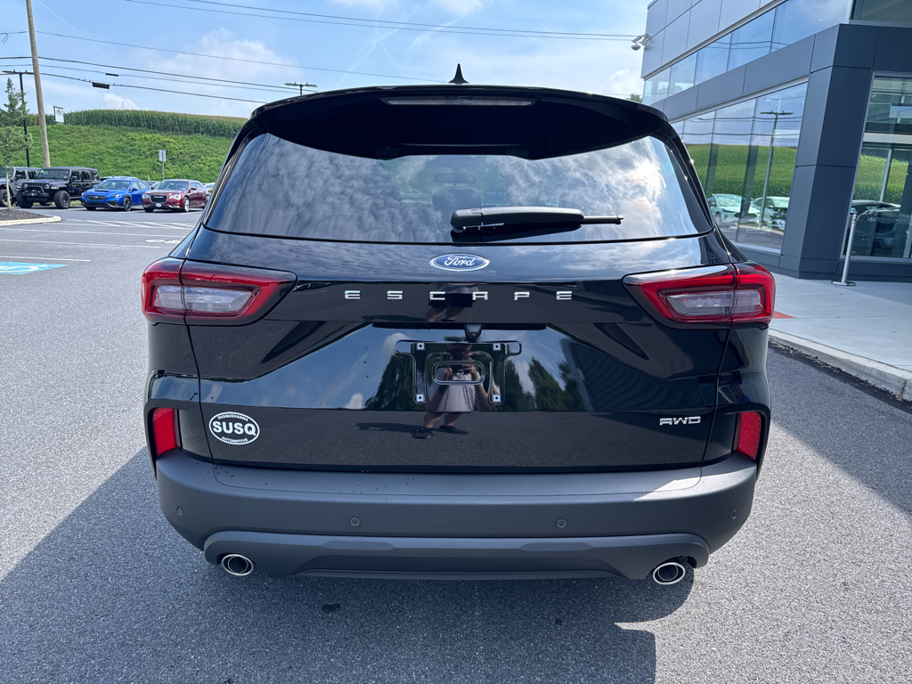 2025 Ford Escape ST-Line photo 15