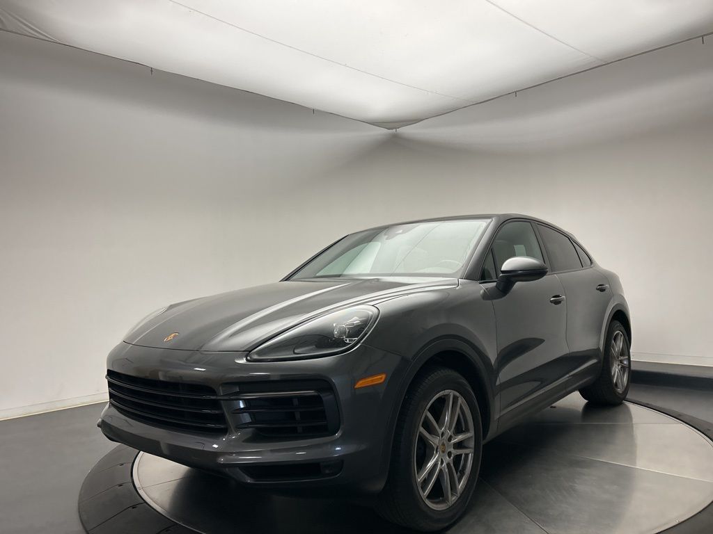 2023 Porsche Cayenne Coup Base's photo