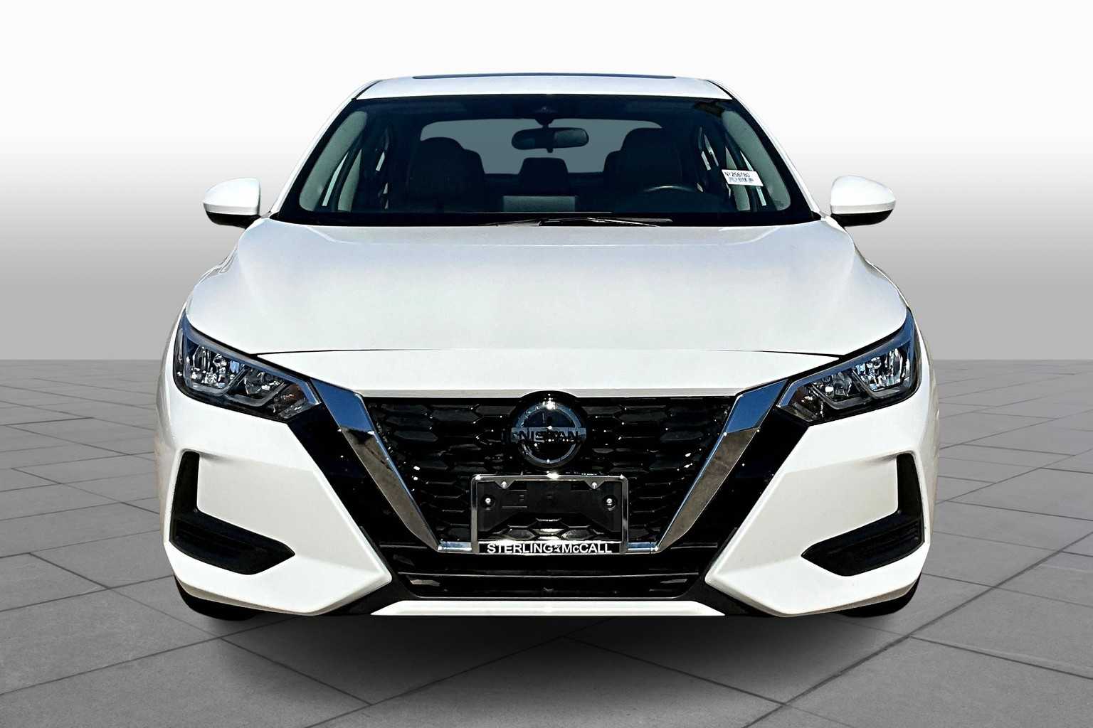 2022 Nissan Sentra SV photo 3