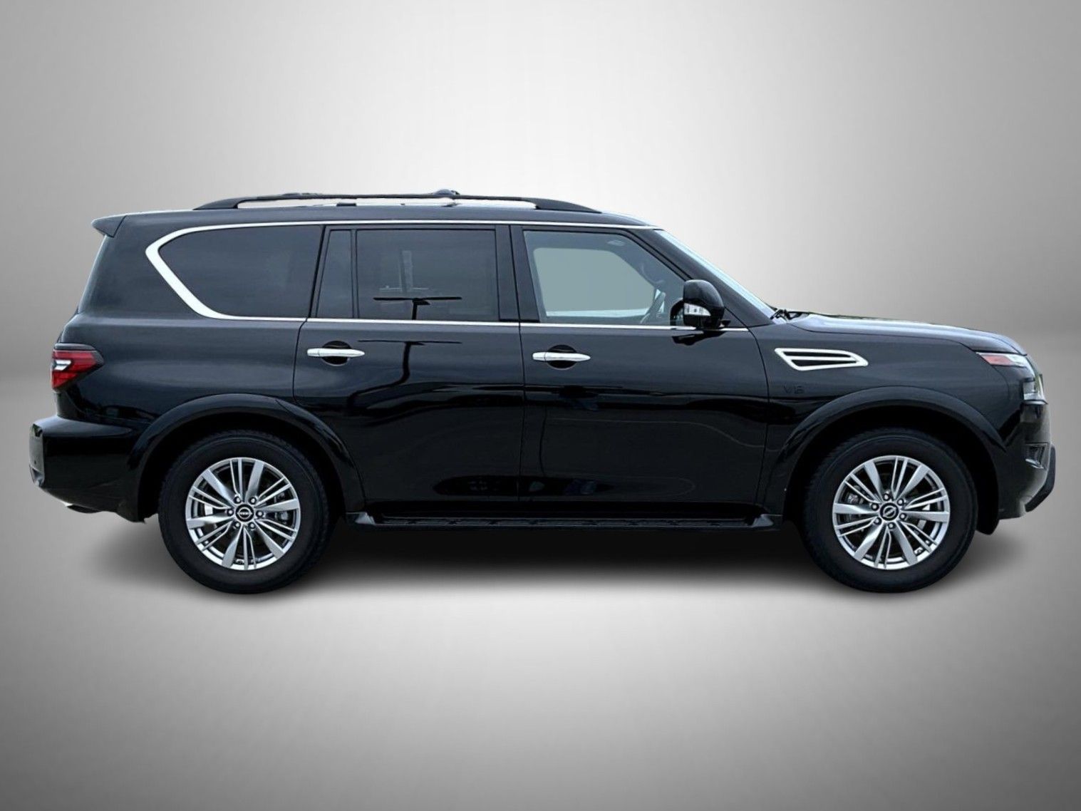 2022 Nissan Armada SL photo 4