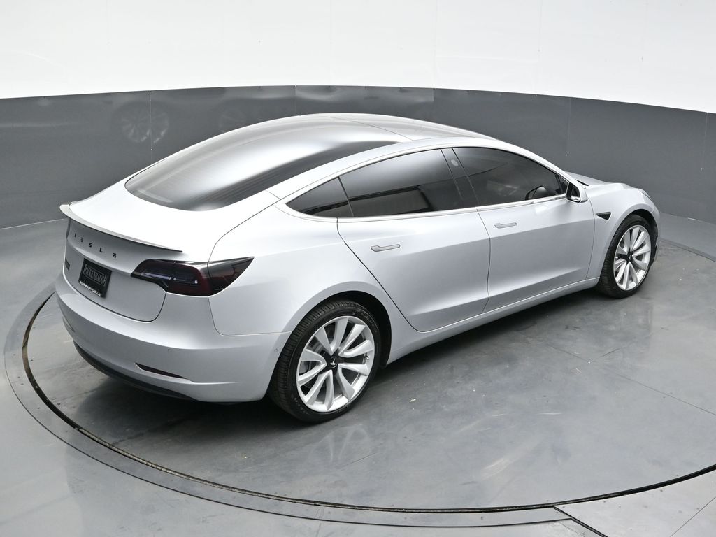 2018 Tesla Model 3 Long Range photo 29