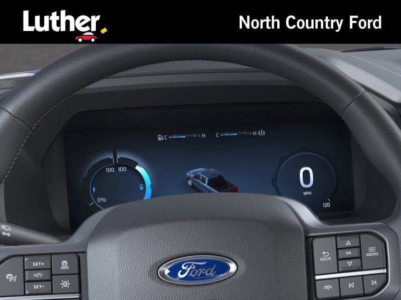 2025 Ford F-150 Lightning Lariat photo 13