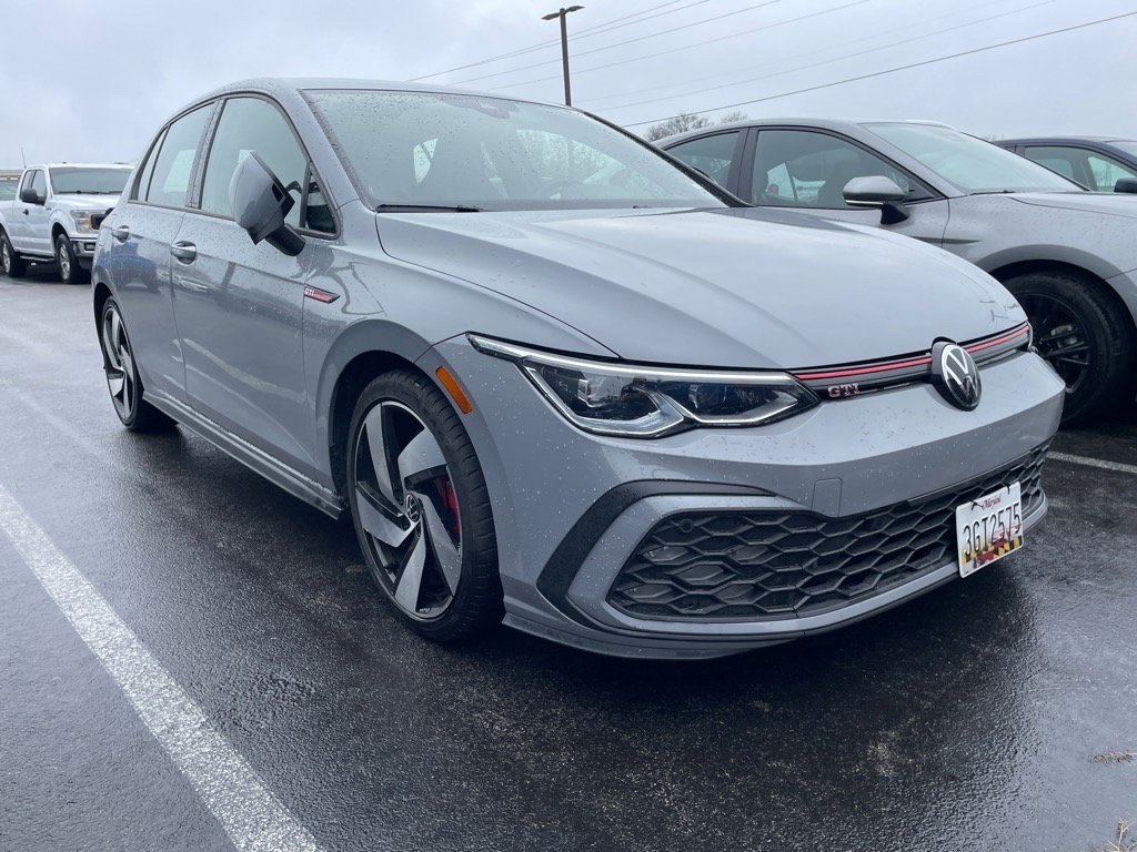 2024 Volkswagen Golf GTI S photo 3