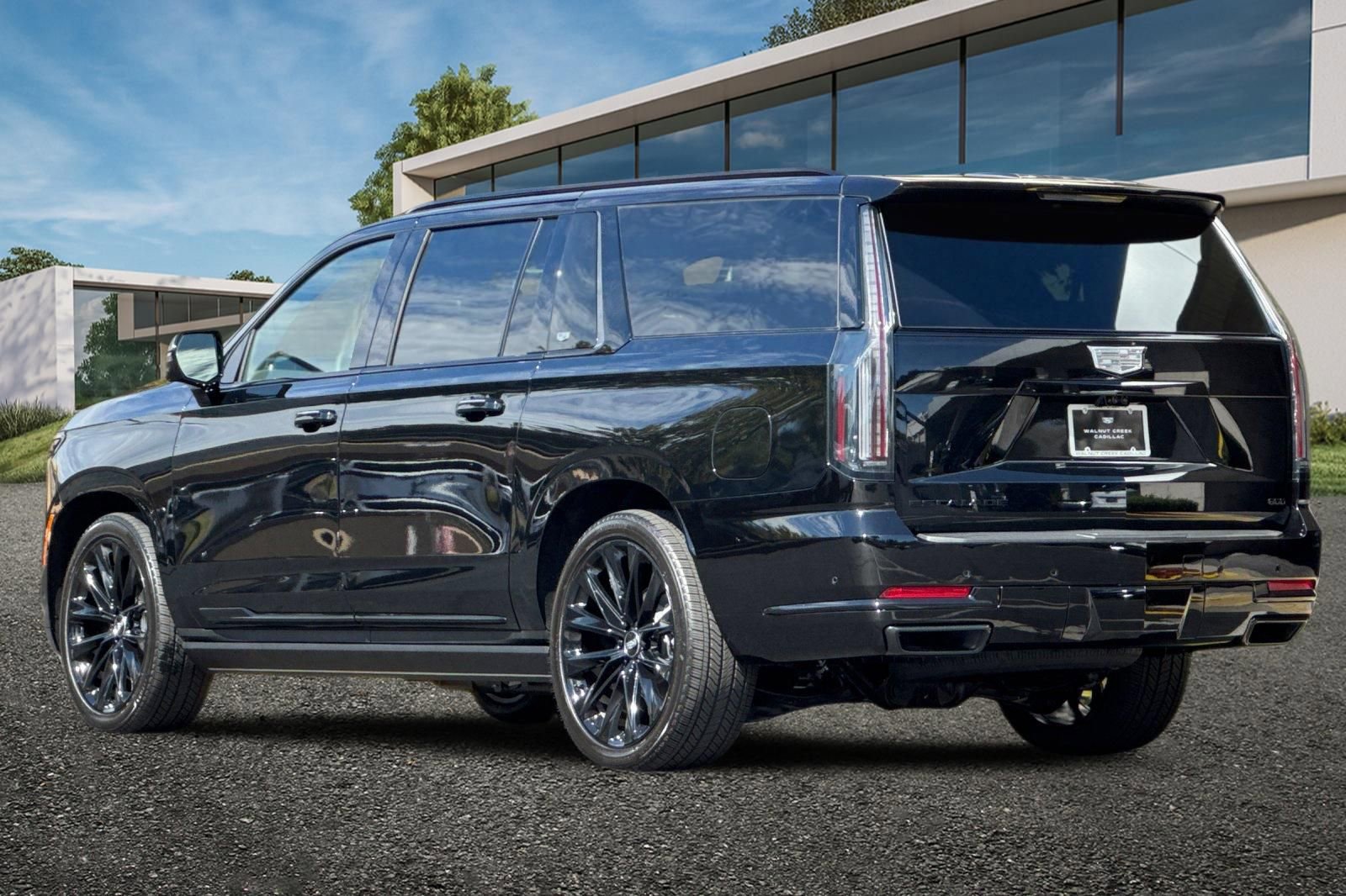 2025 Cadillac Escalade ESV Sport Platinum photo 5