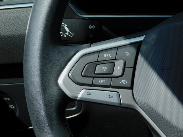 2023 Volkswagen Tiguan SE R-Line Black photo 14