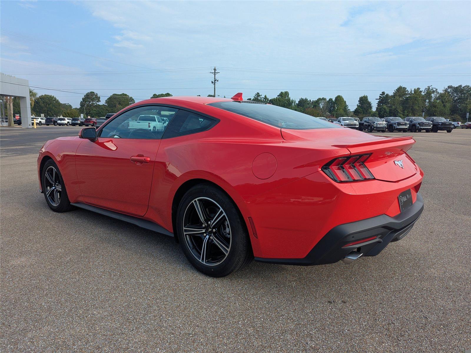 2024 Ford Mustang EcoBoost Premium photo 3