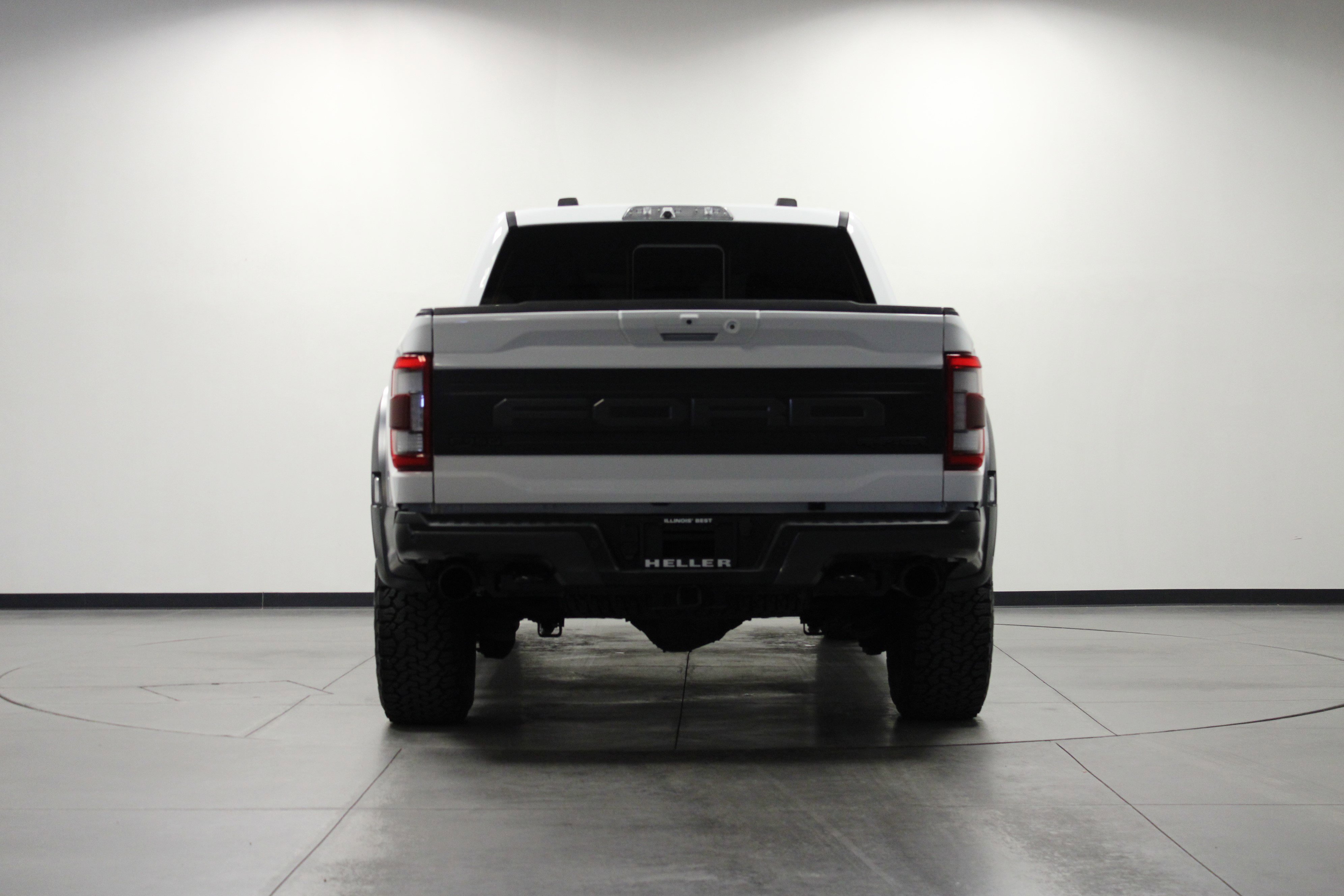 2023 Ford F-150 Raptor photo 4