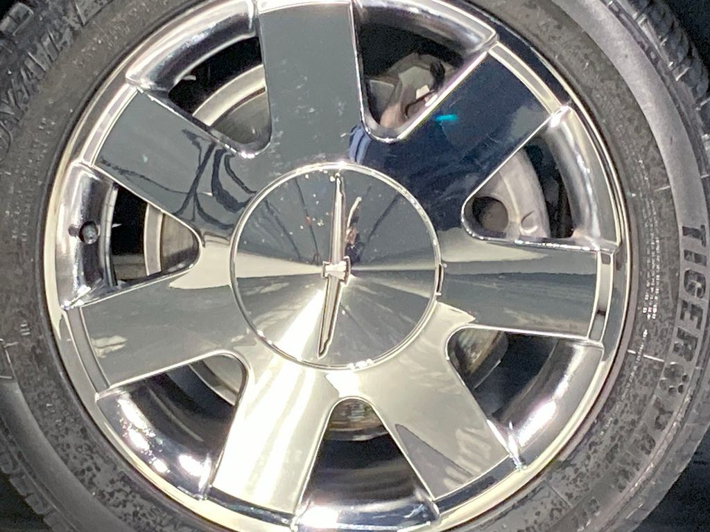 2003 Ford Thunderbird Base photo 11