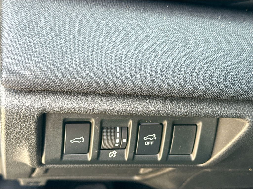 2021 Subaru Outback Premium photo 10