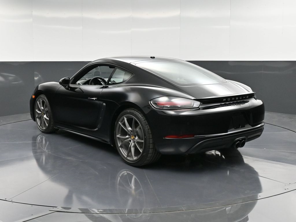 2025 Porsche Cayman photo 2