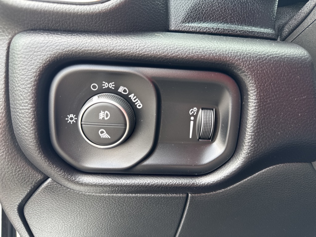 2024 Ram 2500 Big Horn photo 48