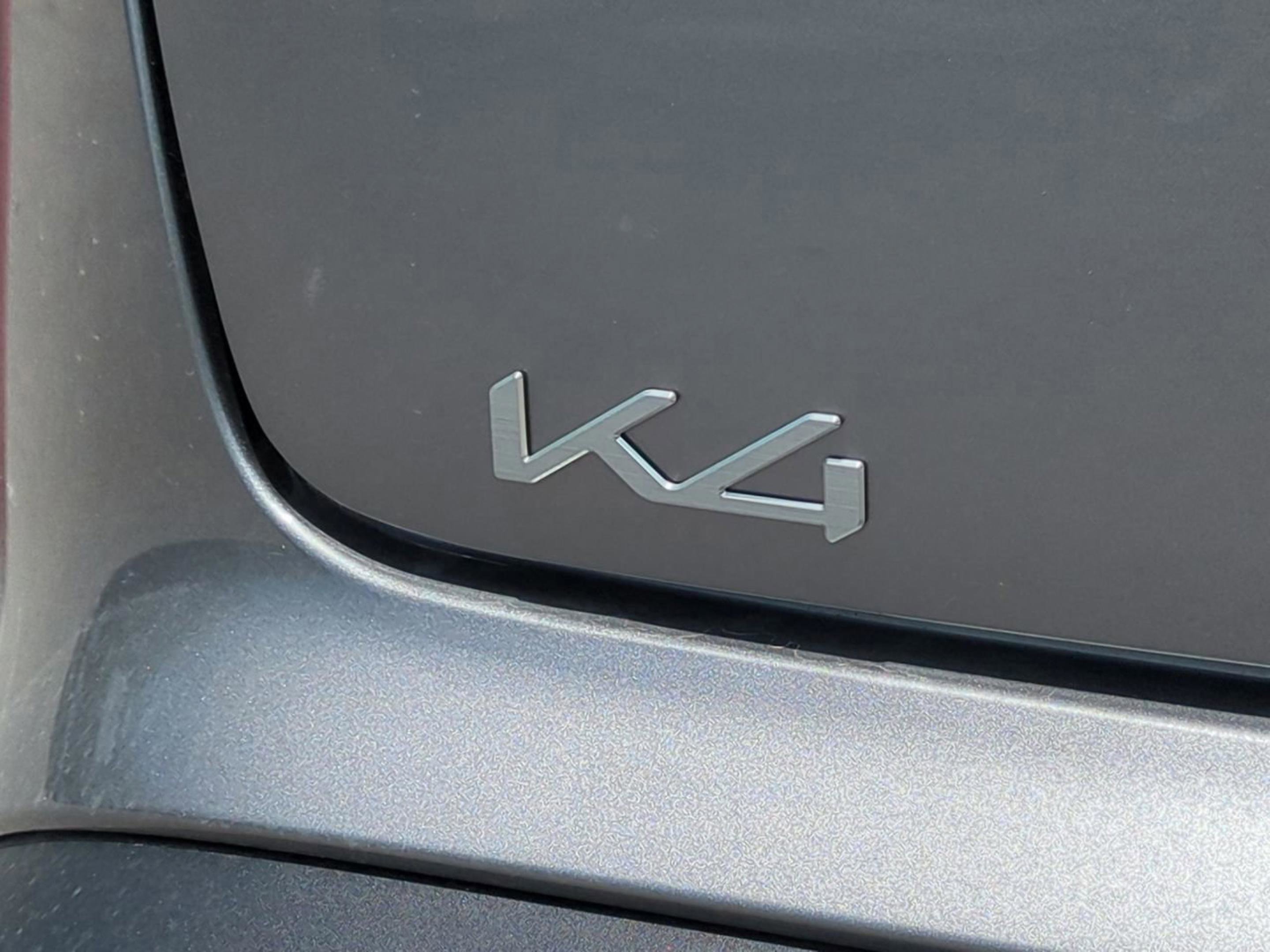 2025 Kia K4 LXS photo 10