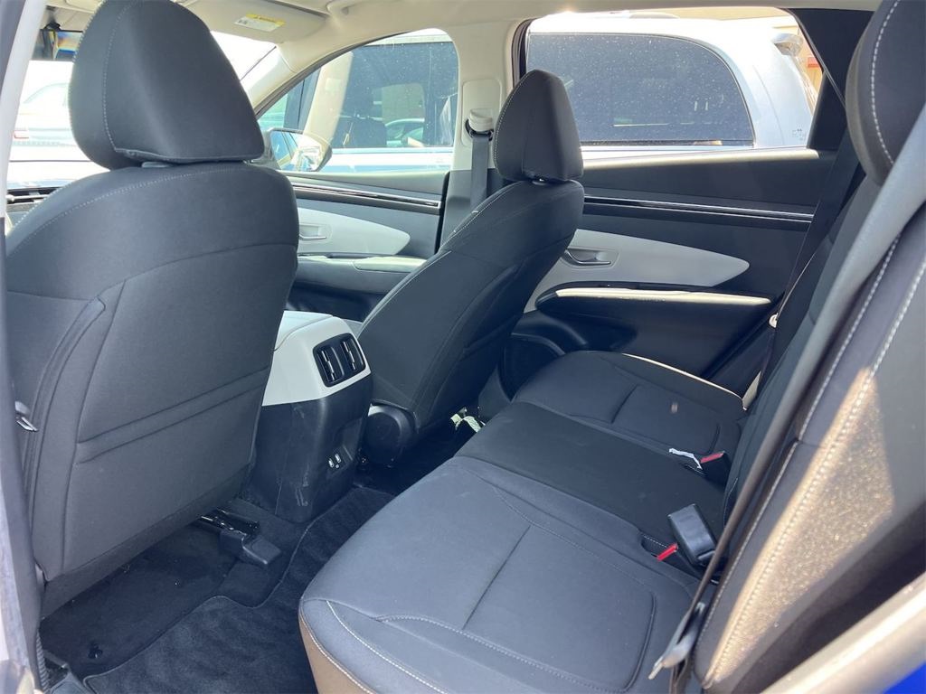 2022 Hyundai Tucson SEL photo 2