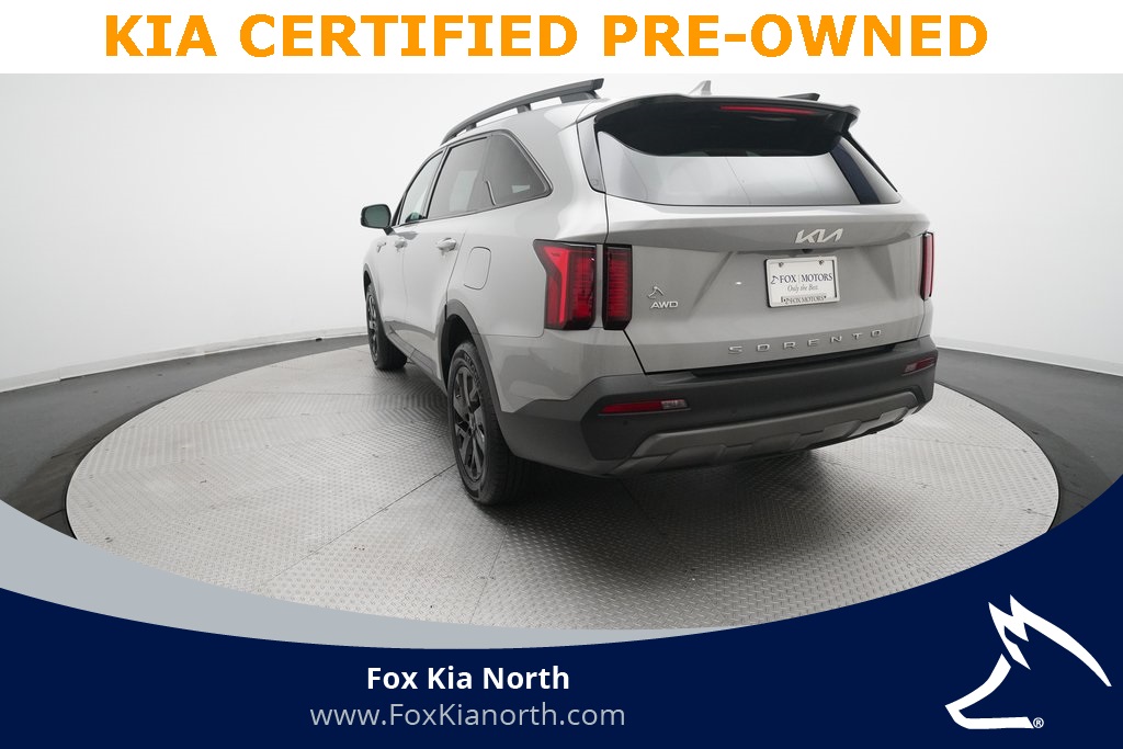 2022 Kia Sorento S photo 5