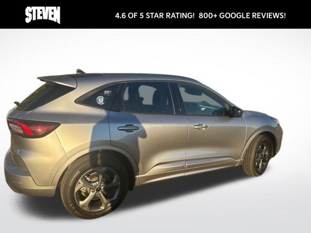 2024 Ford Escape ST-Line photo 3