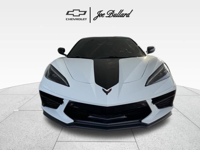 2023 Chevrolet Corvette Stingray photo 2