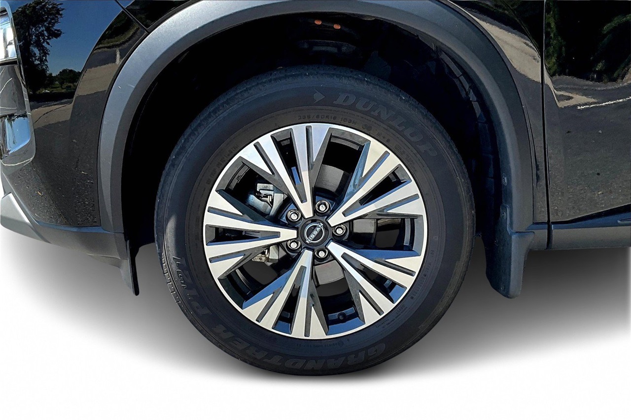 2023 Nissan Rogue SV photo 30