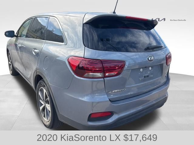 2020 Kia Sorento LX photo 5