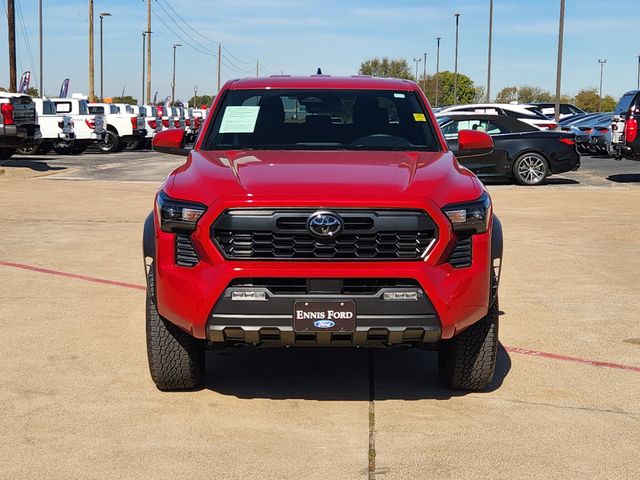 2025 Toyota Tacoma TRD Off-Road photo 2