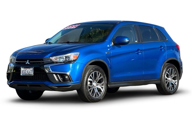 2018 Mitsubishi Outlander Sport ES's photo