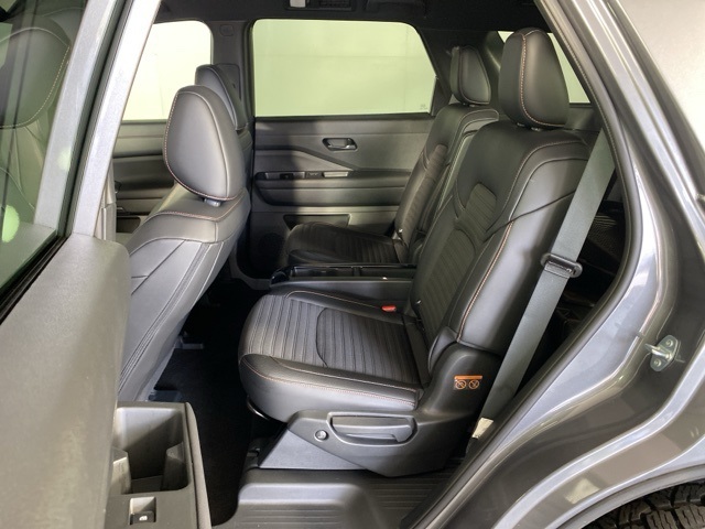 2024 Nissan Pathfinder Rock Creek photo 19