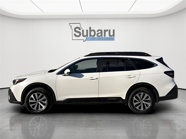 2020 Subaru Outback Premium photo 2