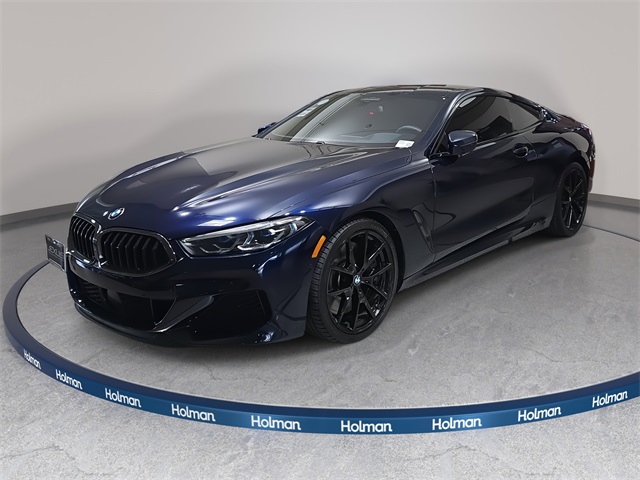 2022 BMW 8 Series M850i's photo
