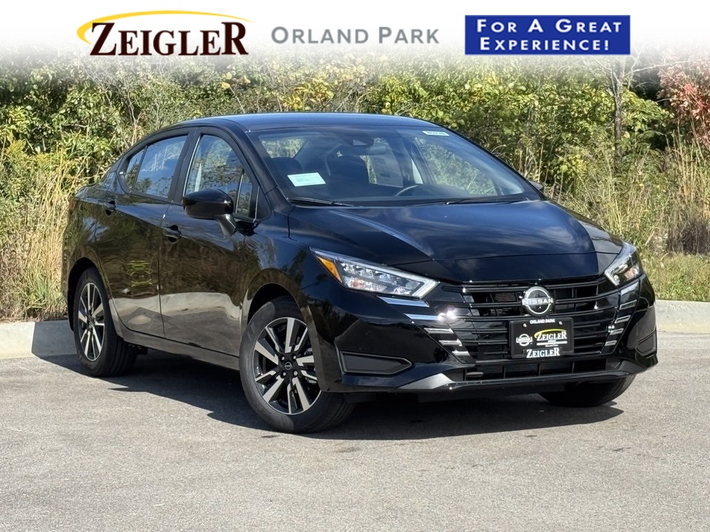 2025 Nissan Versa SV's photo