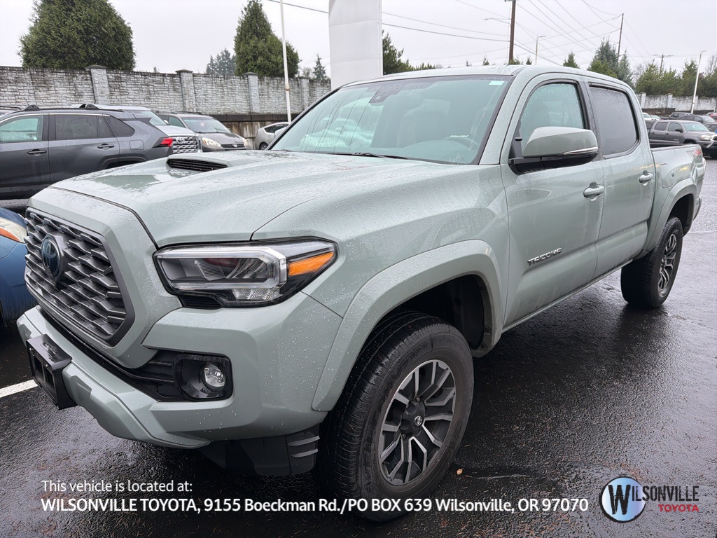 2023 Toyota Tacoma TRD Sport's photo