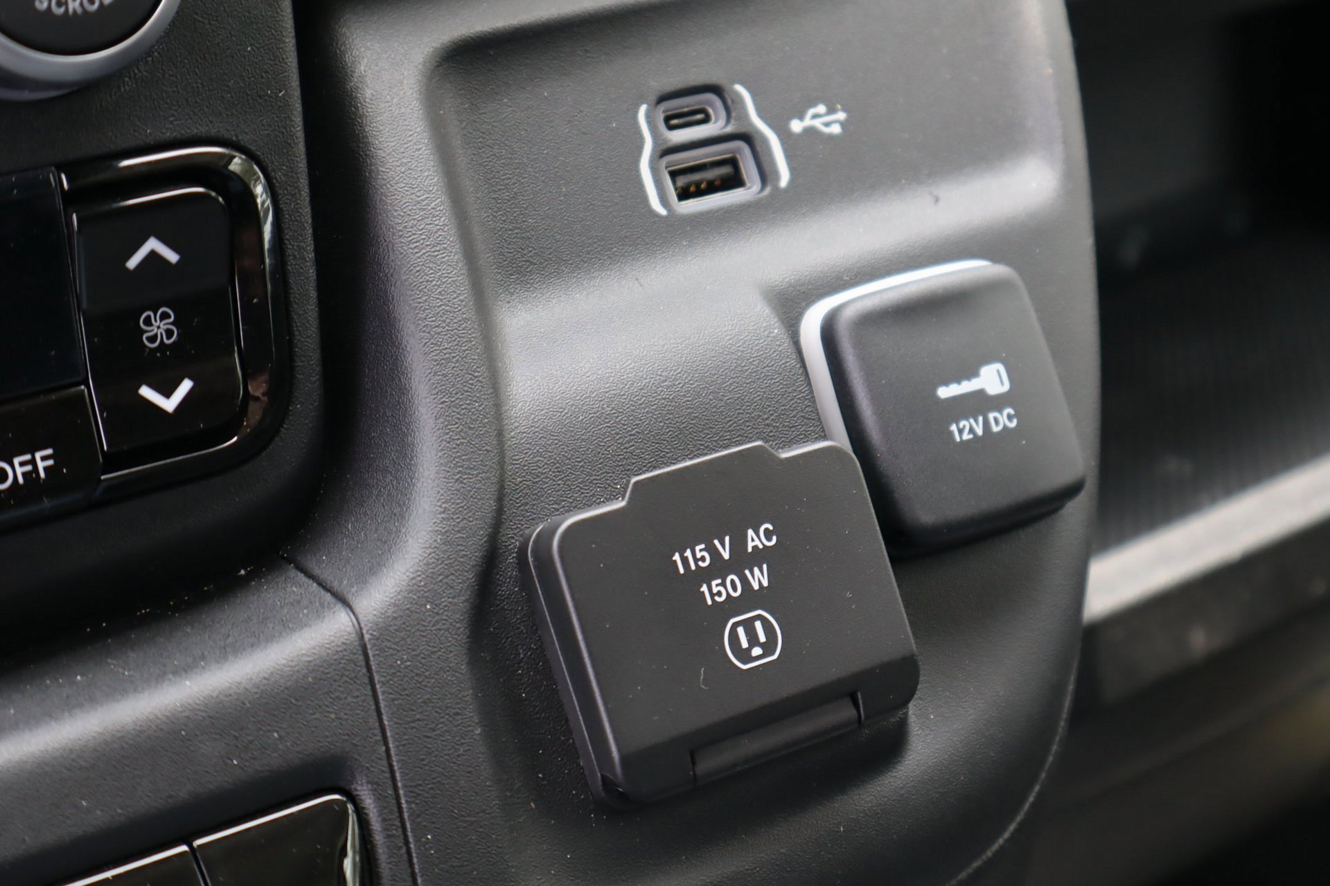 2025 Ram ProMaster 3500 photo 11