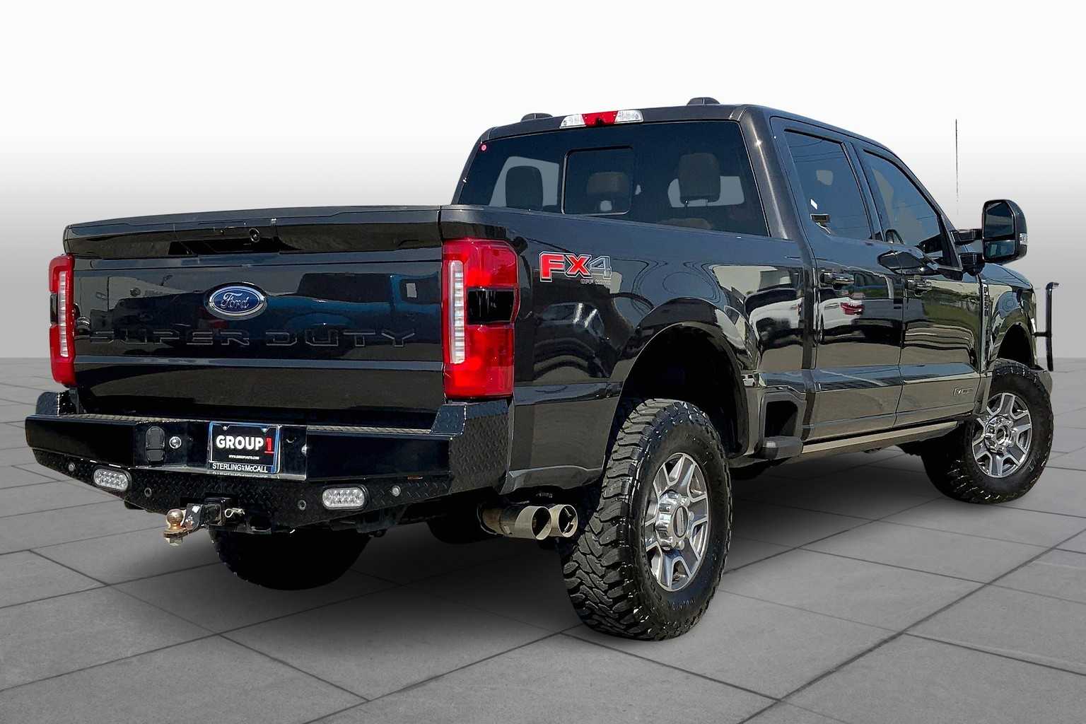 2024 Ford F-250 Lariat photo 12