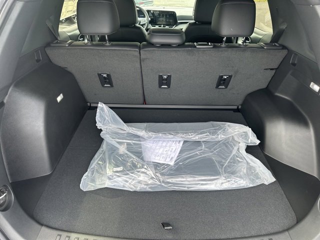 2026 Chevrolet Equinox LT photo 18