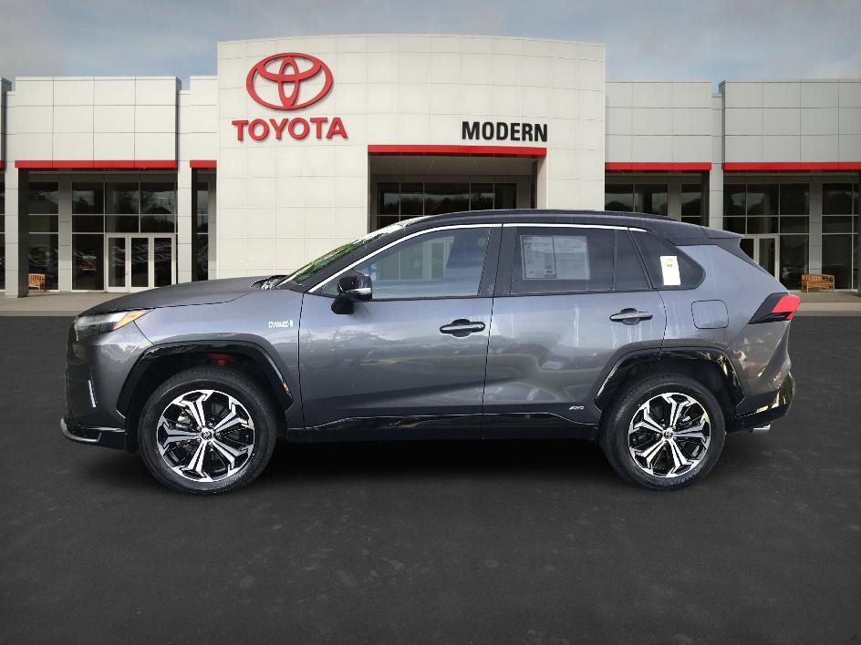 2022 Toyota RAV4 Prime XSE photo 2