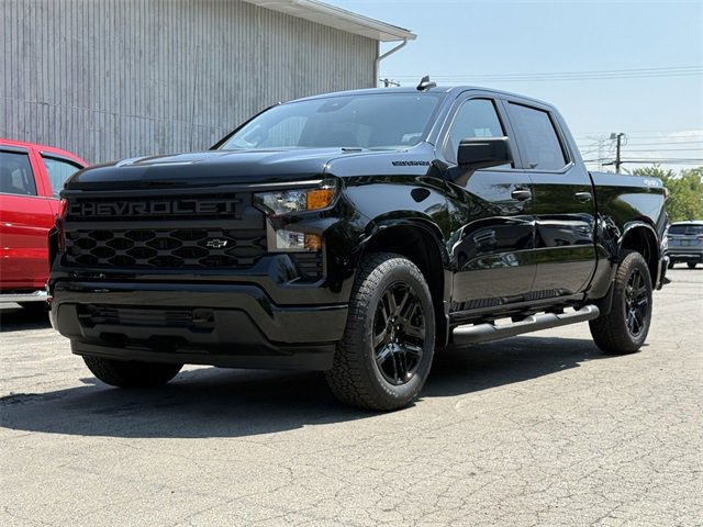 2025 Chevrolet Silverado 1500 Custom photo 9