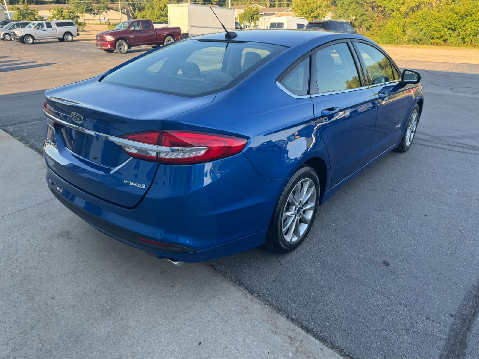 2017 Ford Fusion Hybrid S photo 3