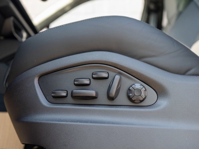 2026 Porsche Cayenne GTS photo 20