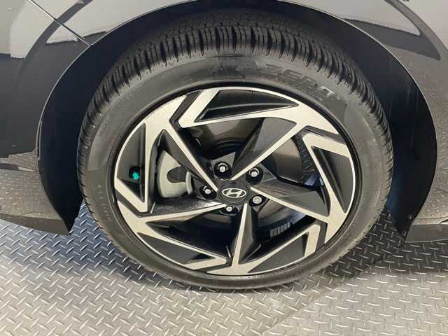 2024 Hyundai Sonata SEL Convenience photo 17